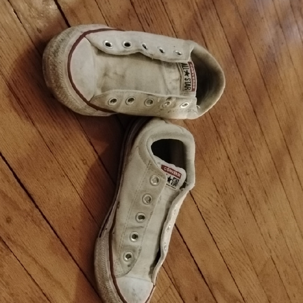 Converse Kids Low-Top Slip-On Sneakers - Off-White with Brown Trim